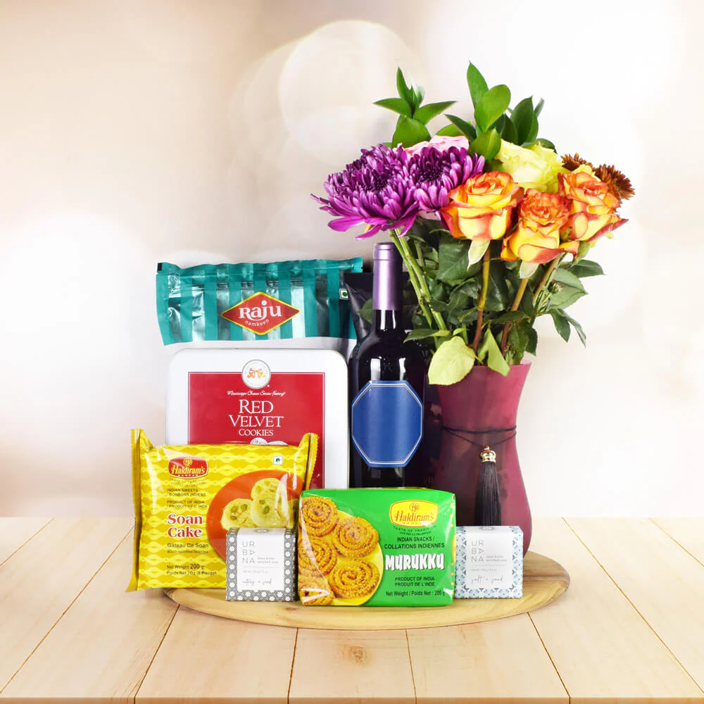A Festival of Light Wine & Floral Gift Set