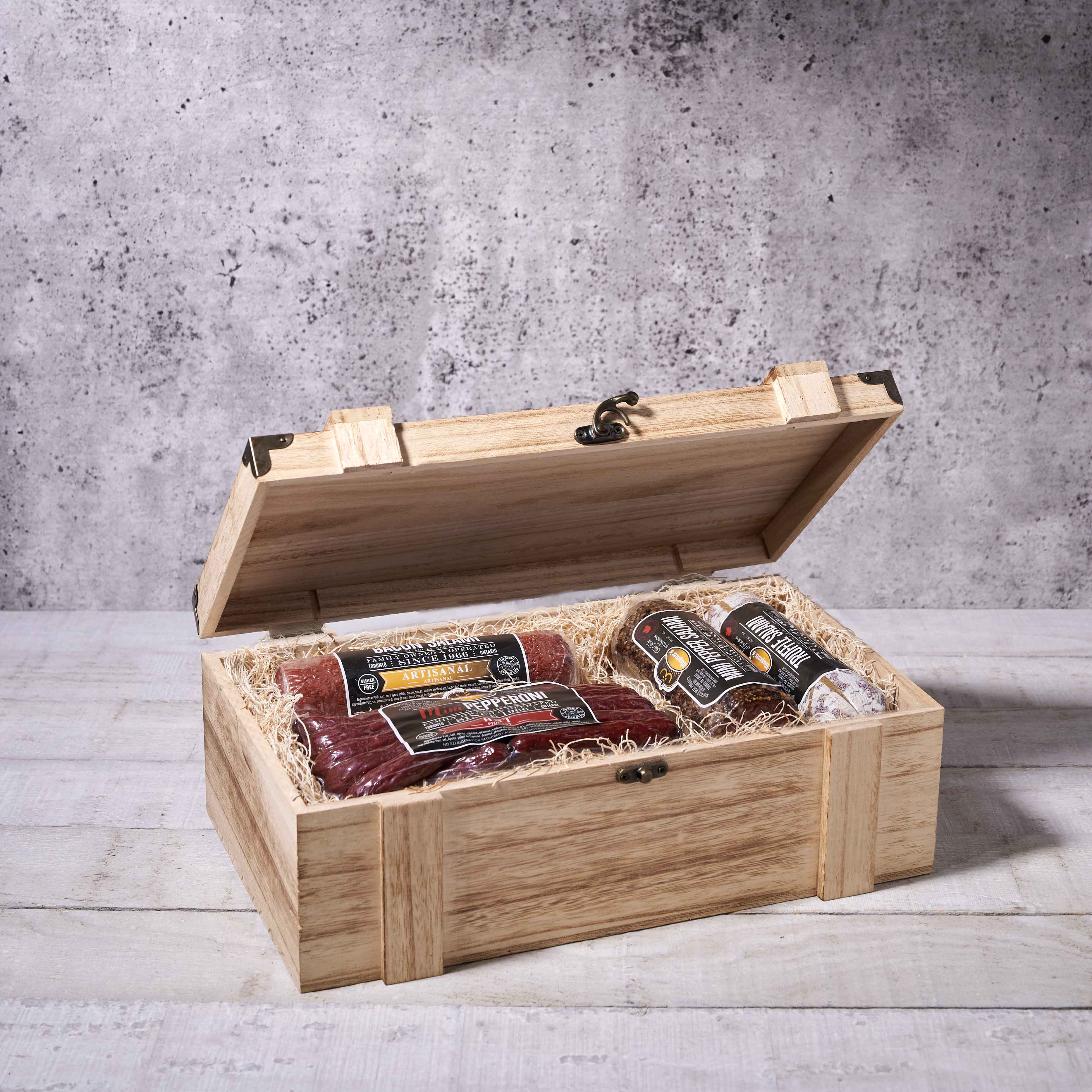 The Delicatessen’s Delight Gift Crate