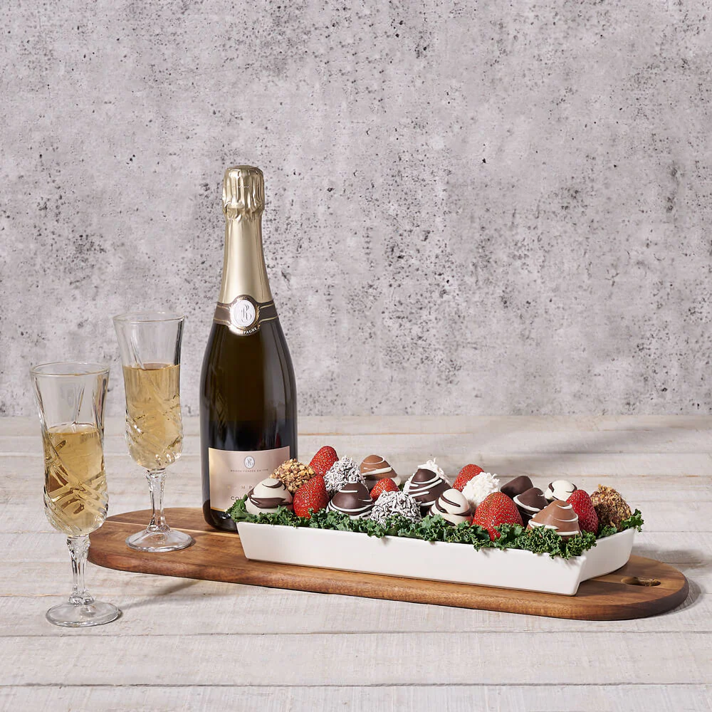 The Sophisticated Bubbles & Berry Dessert Set