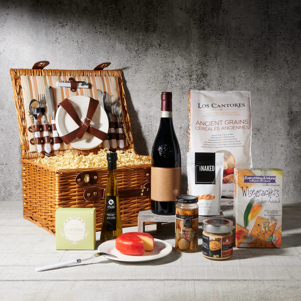 The Vine & Valley Wine Picnic Gift Set
